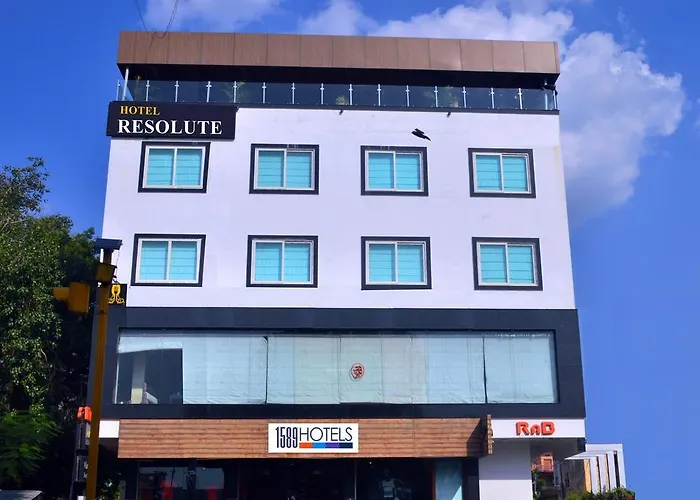 Fabhotel Resolute Gopalpura