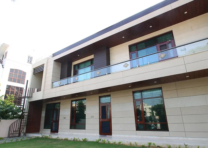 Oyo 9744 Helios Homestay