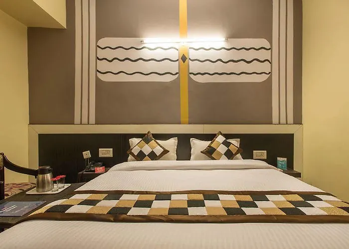 Oyo Rooms Subhash Nagar Bani Park