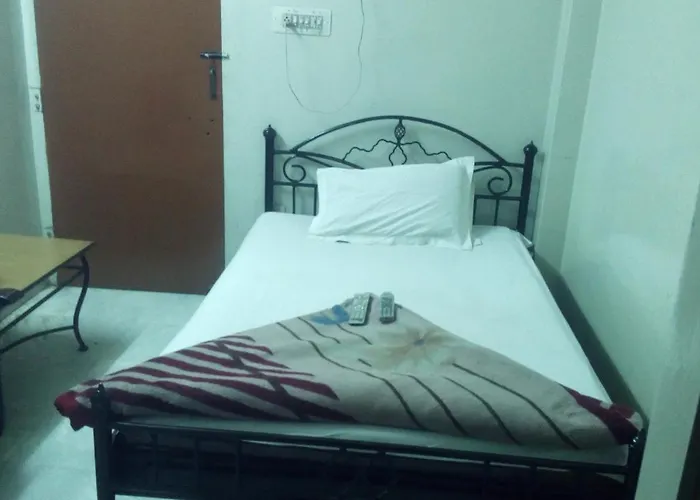 Hotel Urvashi