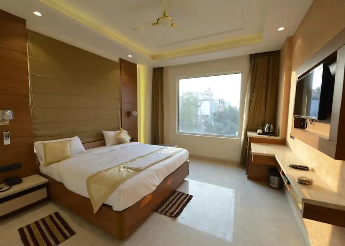 Hotel Rr 62-Jaipur City Centre Hotel