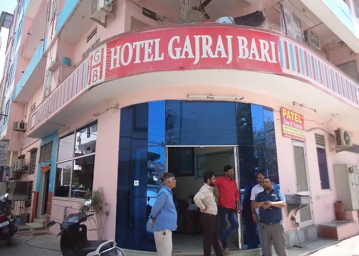Hotel Gajraj Bari
