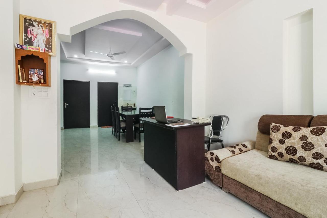 Hotel Oyo 26863 Raj Jaipur
