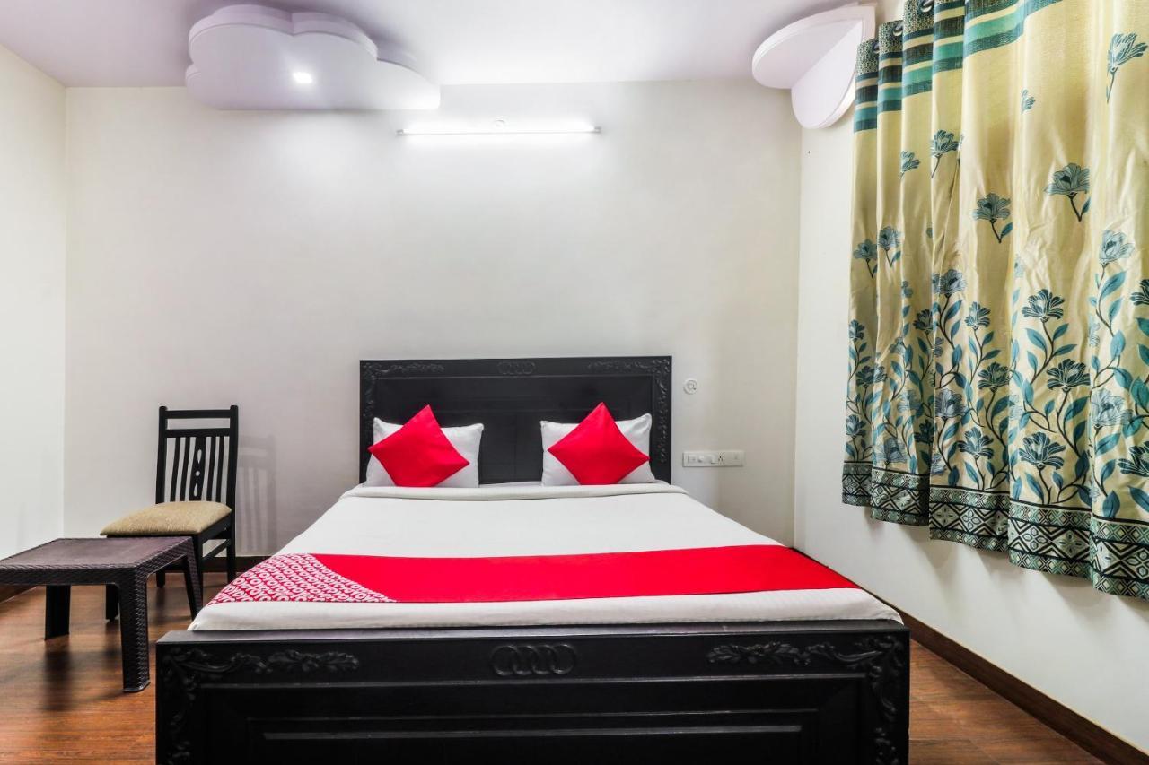Oyo 26863 Raj Jaipur