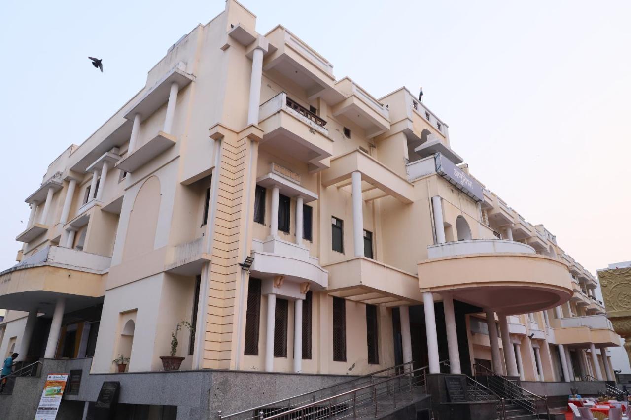 Hotel Anuvibha Malviya Nagar