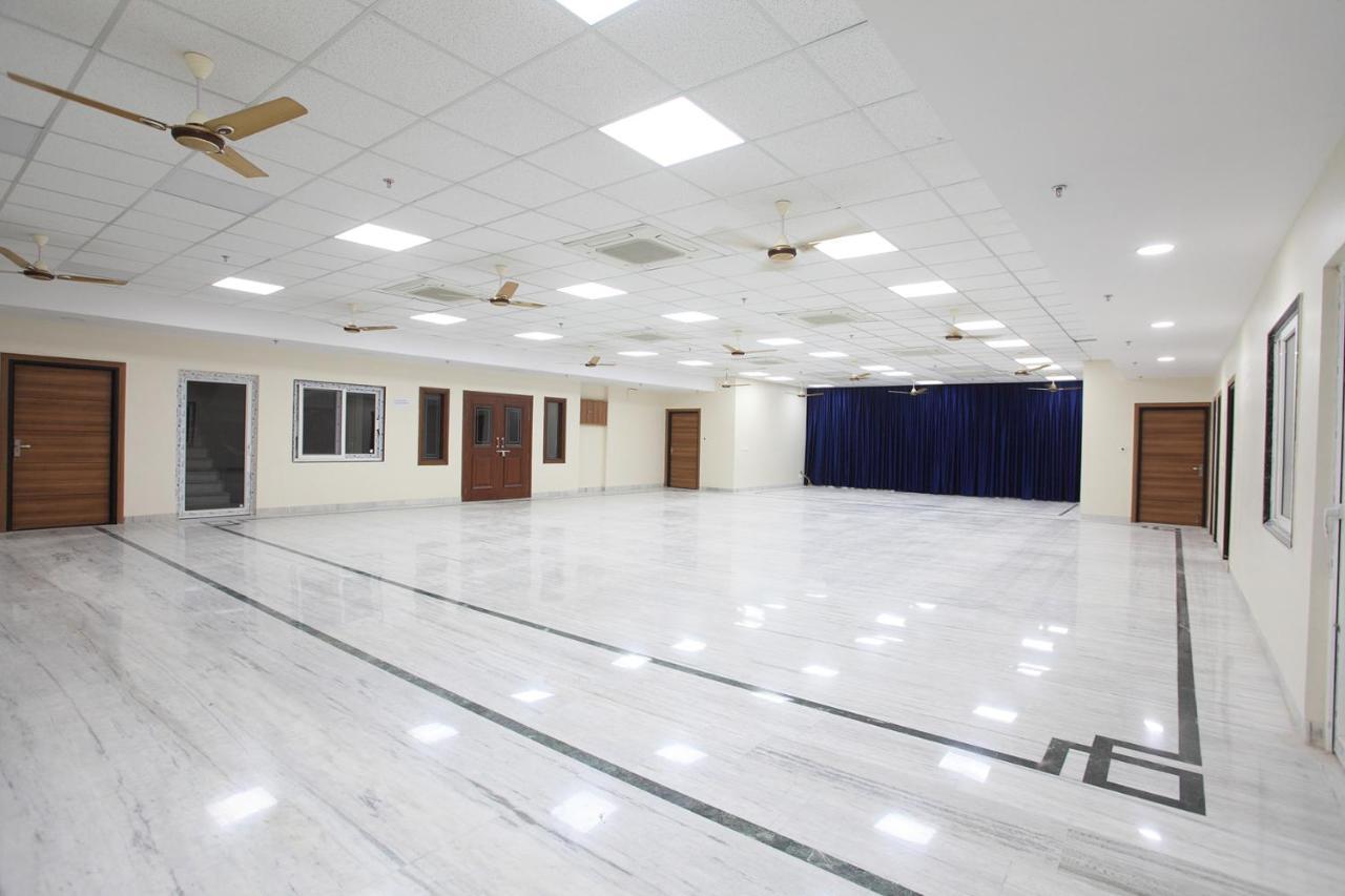 Anuvibha Malviya Nagar Hotel
