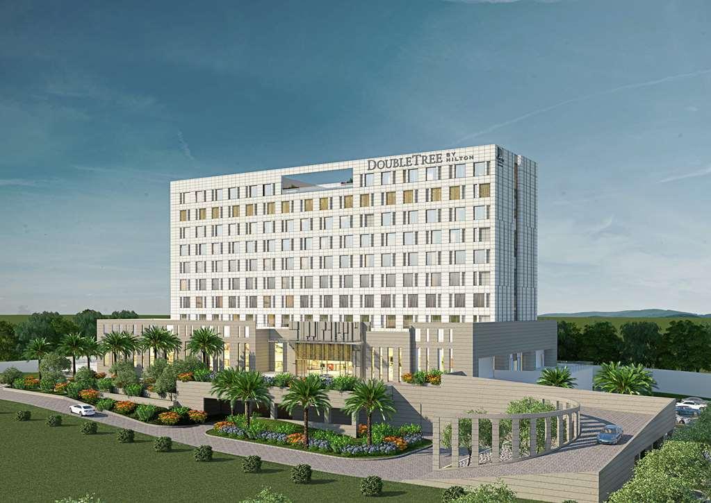 Doubletree By Hilton Amer Hotel
