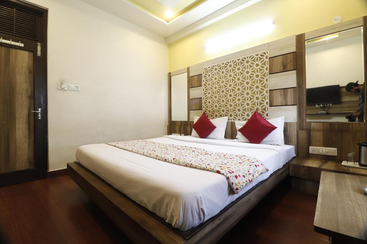 Hotel Chandra Vilas Jaipur