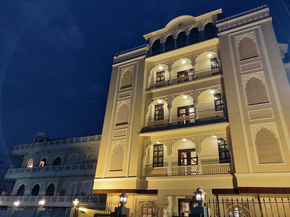 Laxmi Palace Heritage Boutique Hotel Jaipur