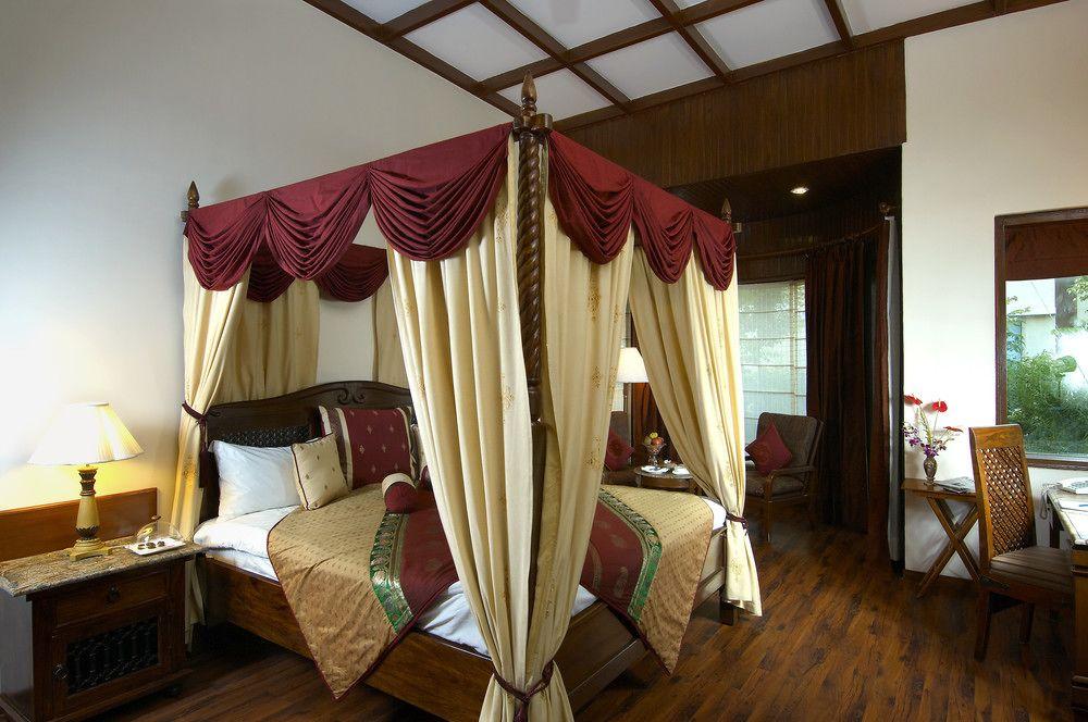 Le Meridien & 5* Jaipur