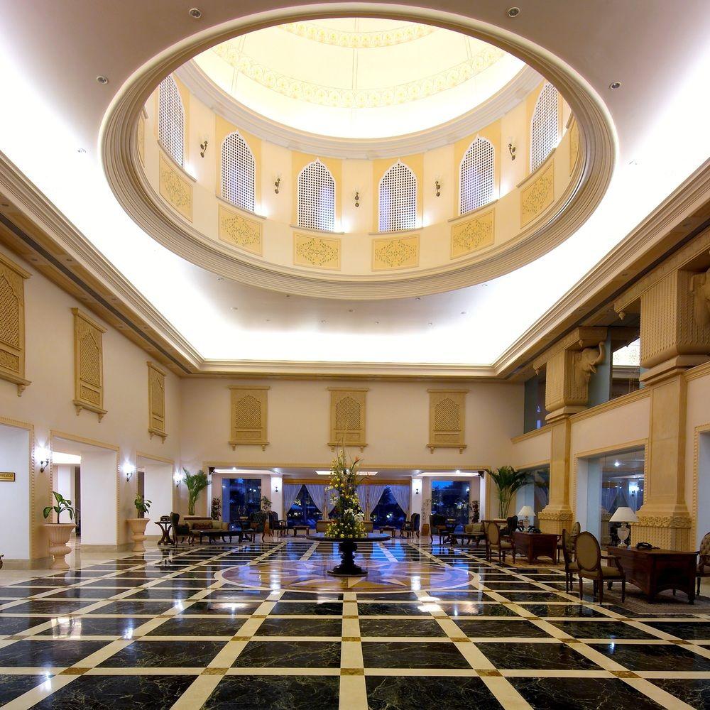 Le Meridien &