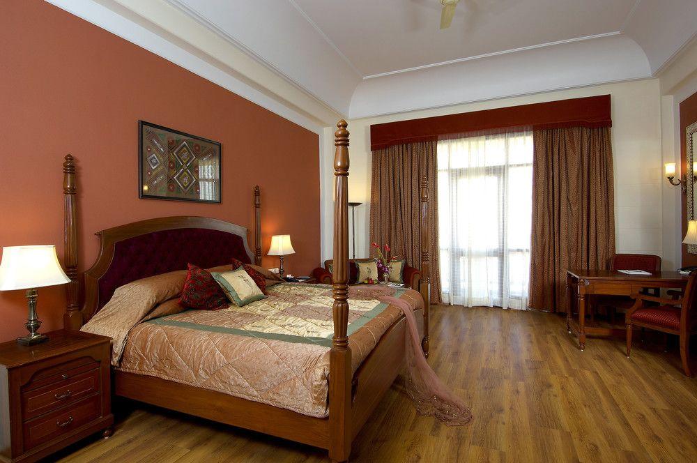 Le Meridien & 5* Jaipur