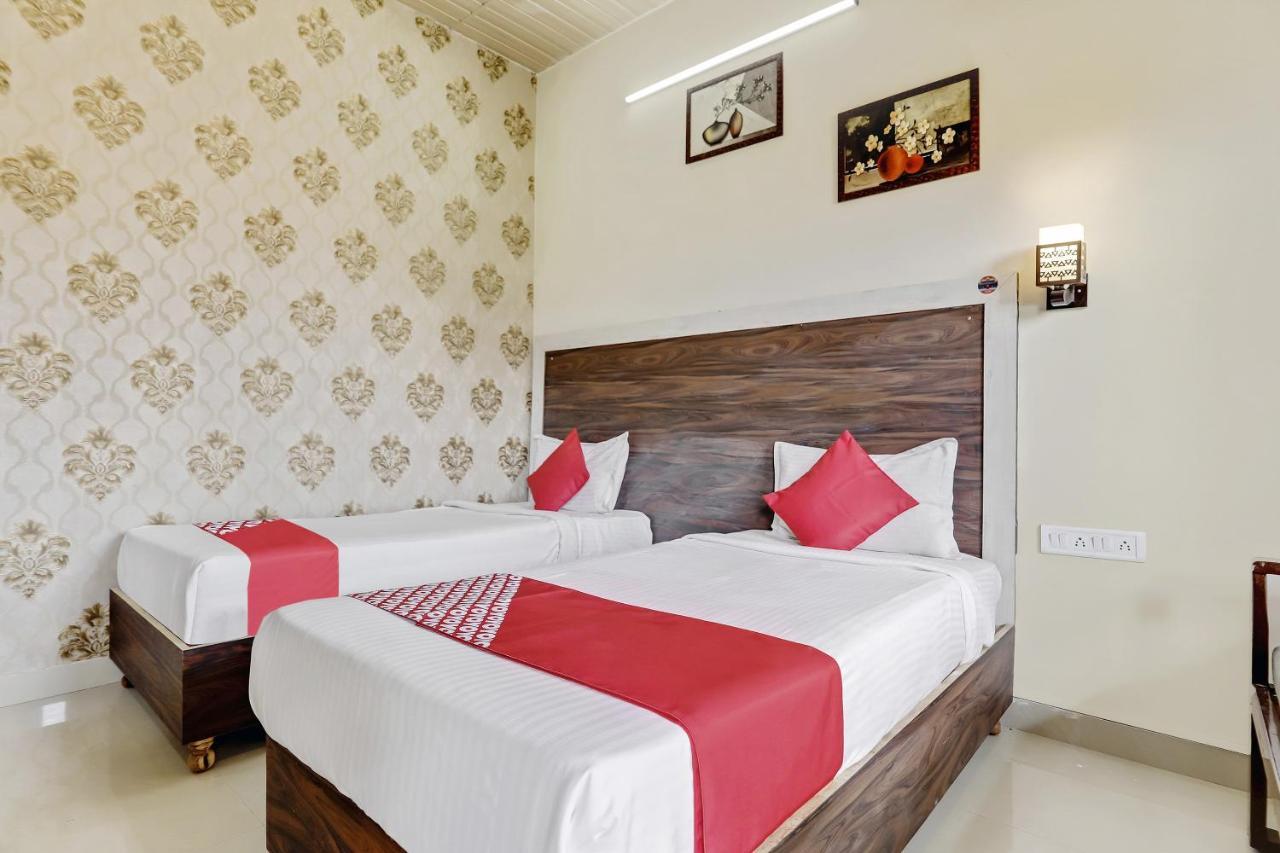 Oyo 47287 Eden Garden Hotel Jaipur