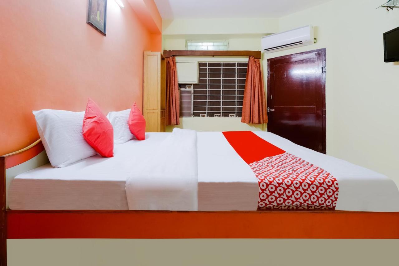 Aapnni Hotel