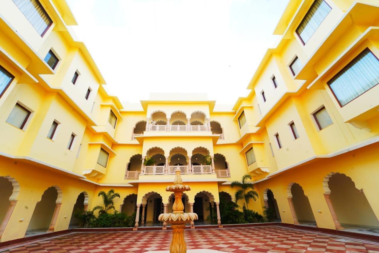 Hotel Raj Bagh Palace Jaipur