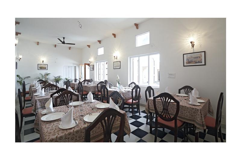 Hotel Mahal Khandela