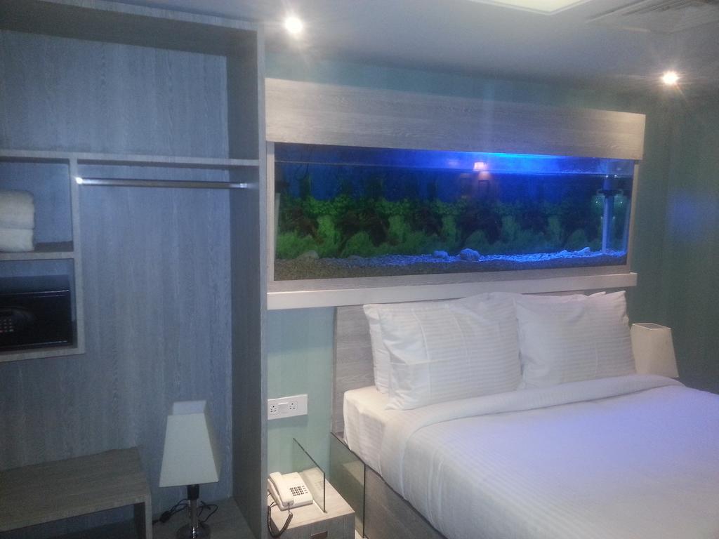 Golden Oak Hotel 3*