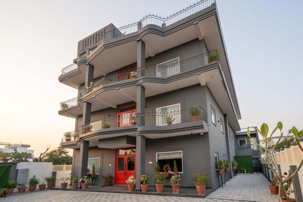 Loft 24, Mansarovar Hotel