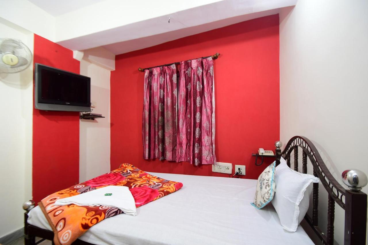 New India Hotel