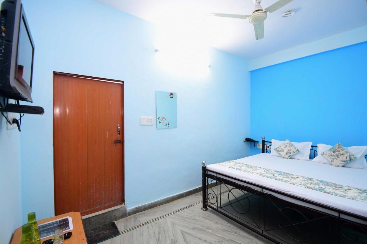 New India Hotel