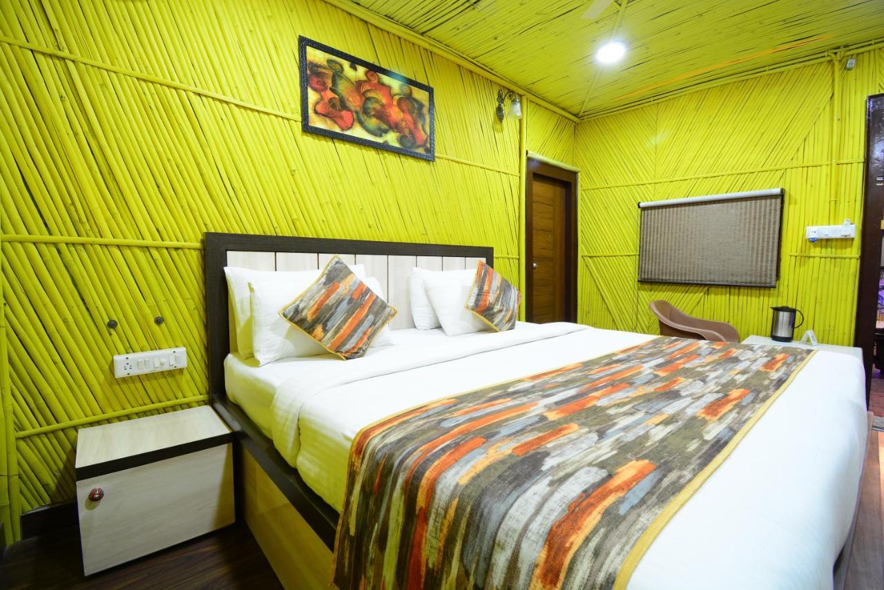 Bamboo Castle Hotel Jaipur