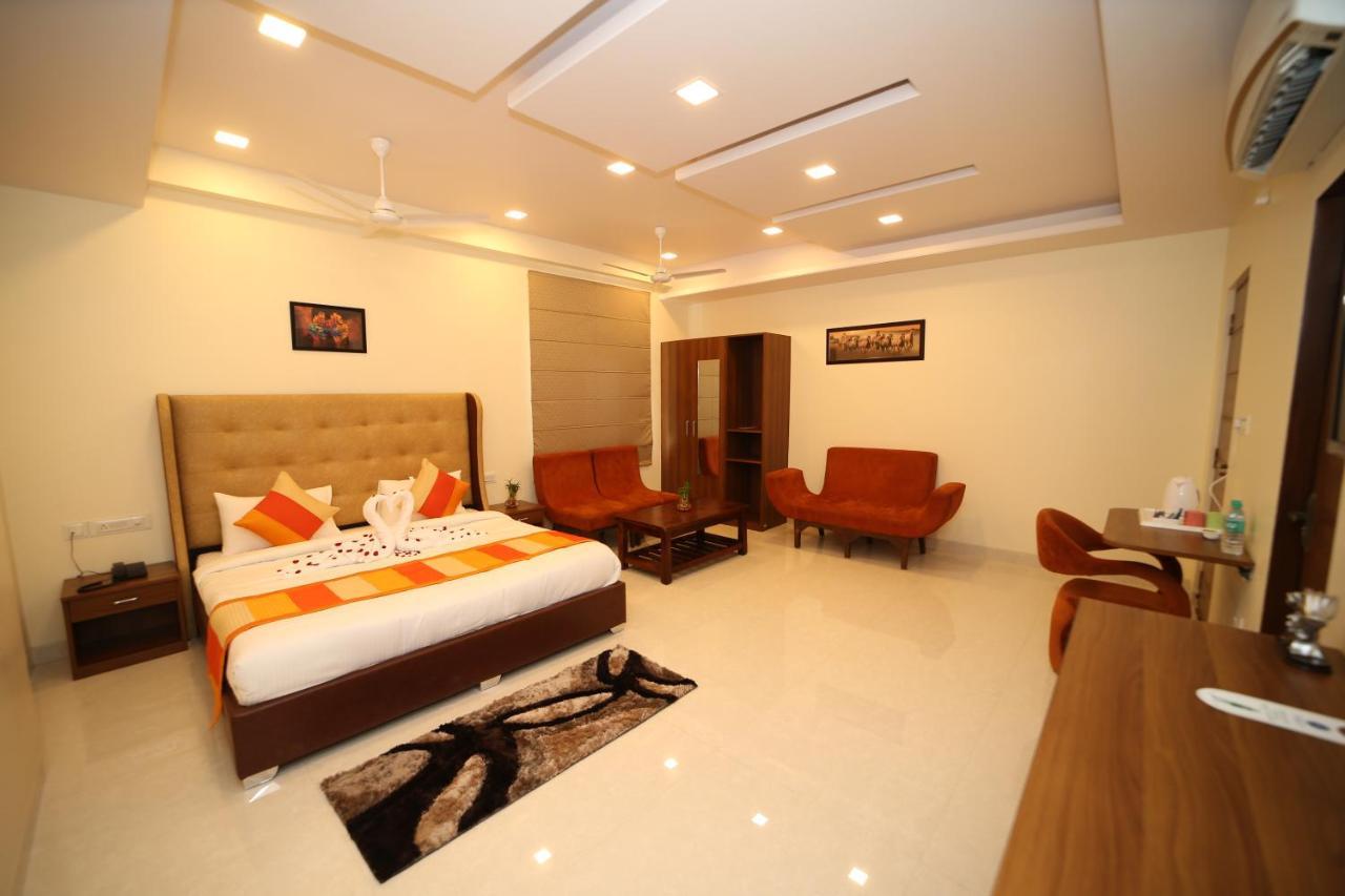 Myriad Bed & Breakfast 3*