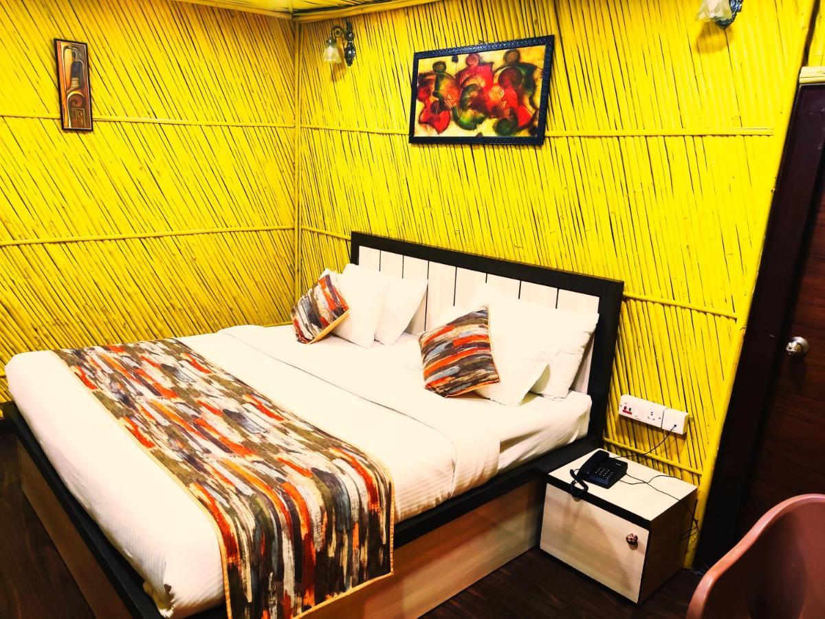 Hotel Bamboo Castle Jaipur