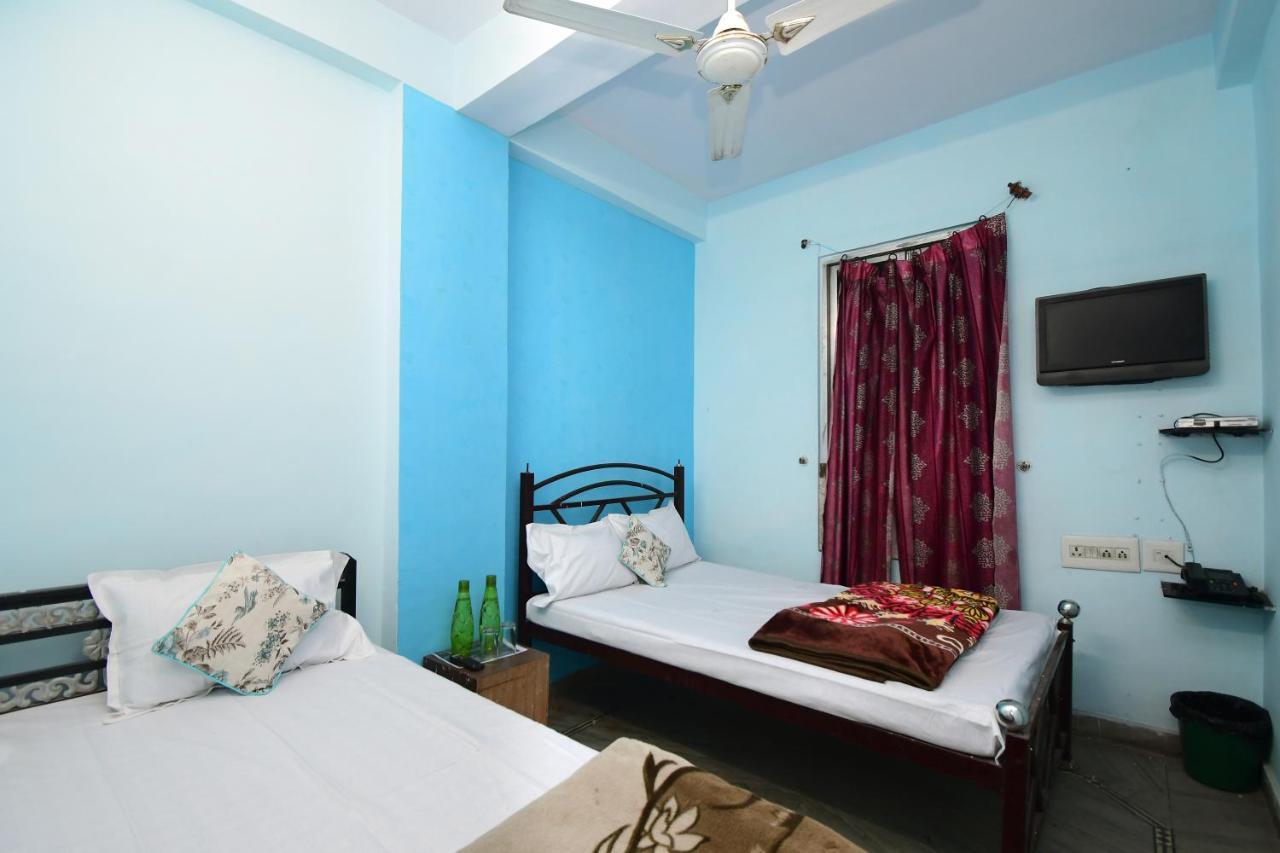 New India Hotel