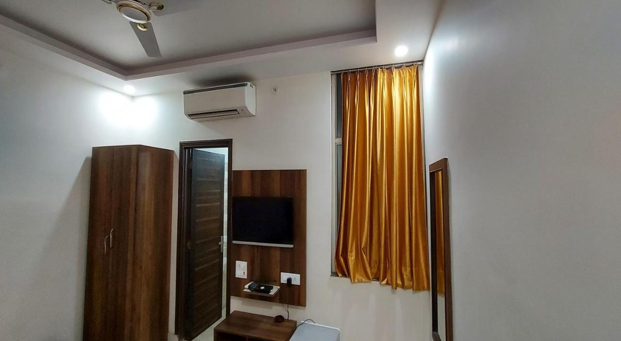 Reeve Hotel