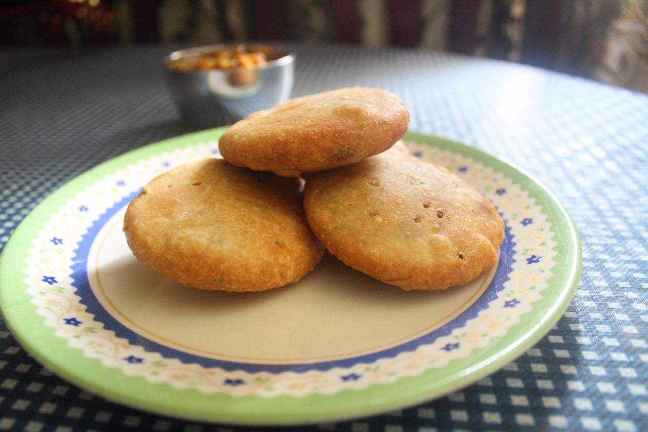 Oyo 12505 Mj Hotel Jaipur