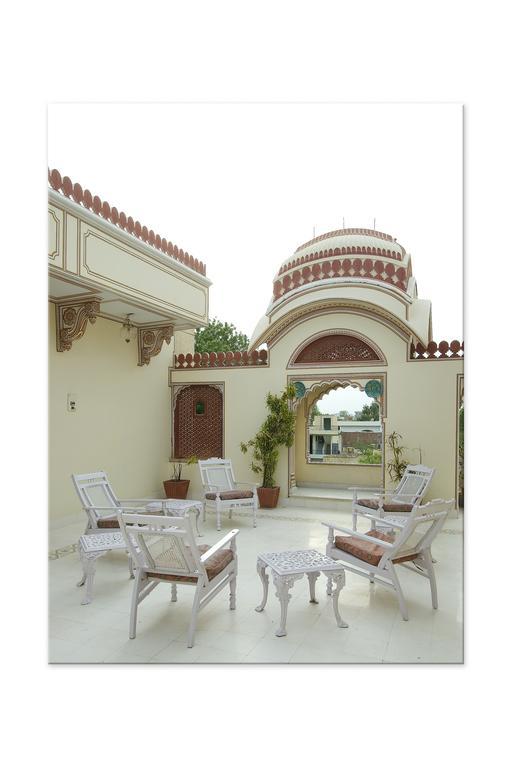 Hotel Madhuban - A Heritage 3*