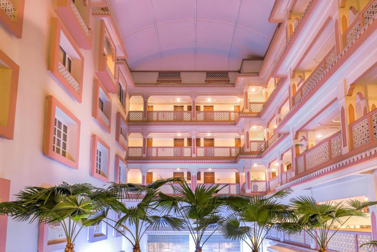 Club Mahindra Resort *