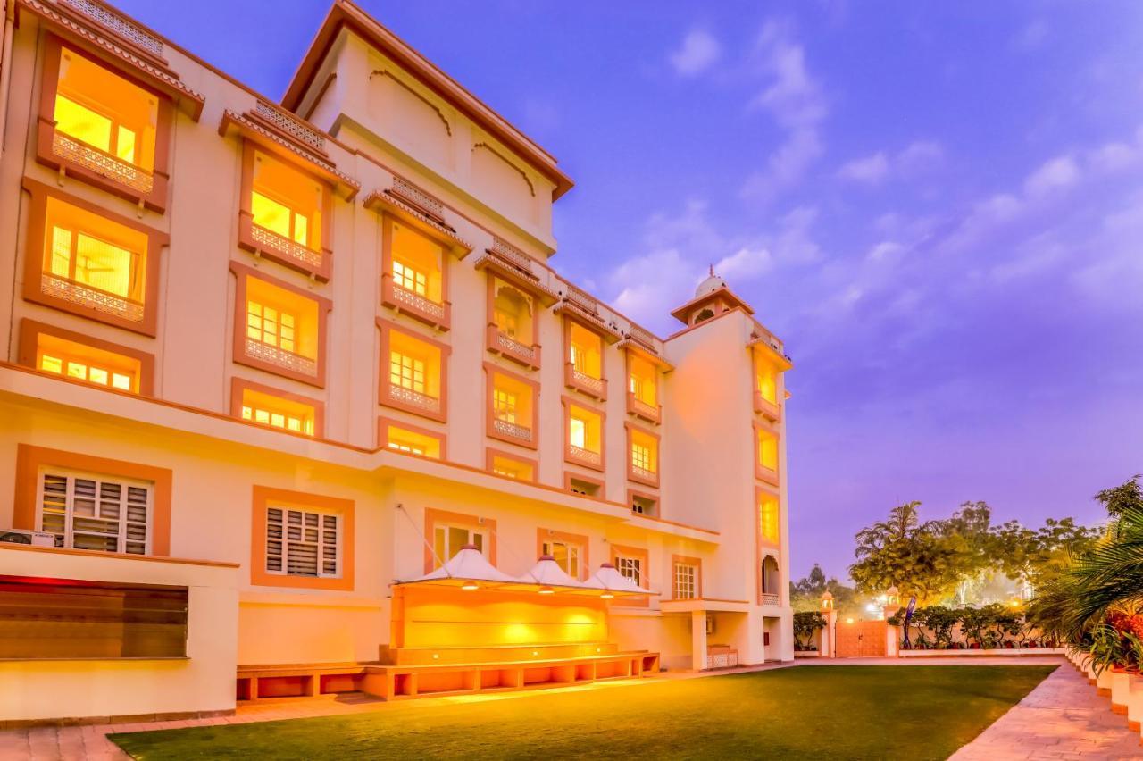 Resort Club Mahindra *