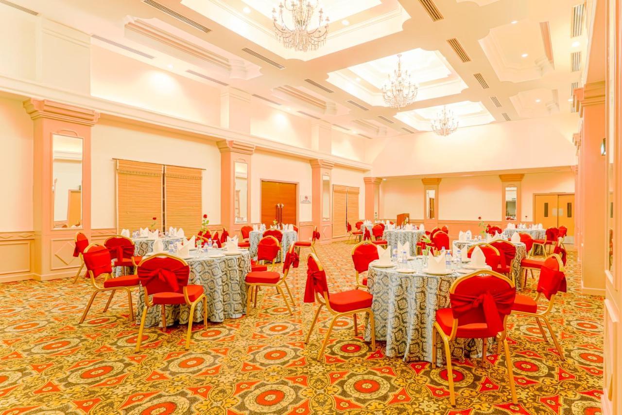Resort Club Mahindra *