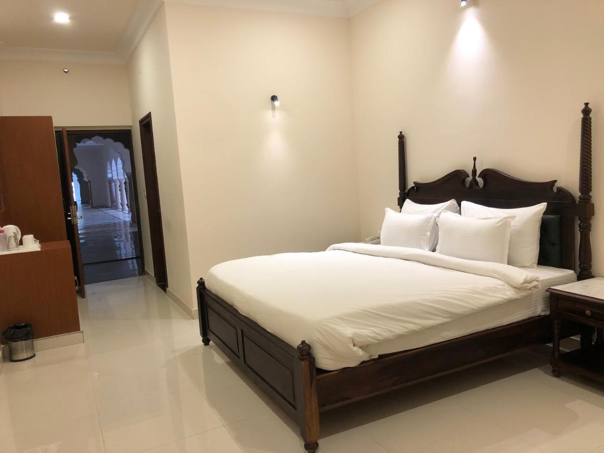 Raj Bagh Palace 5* Jaipur