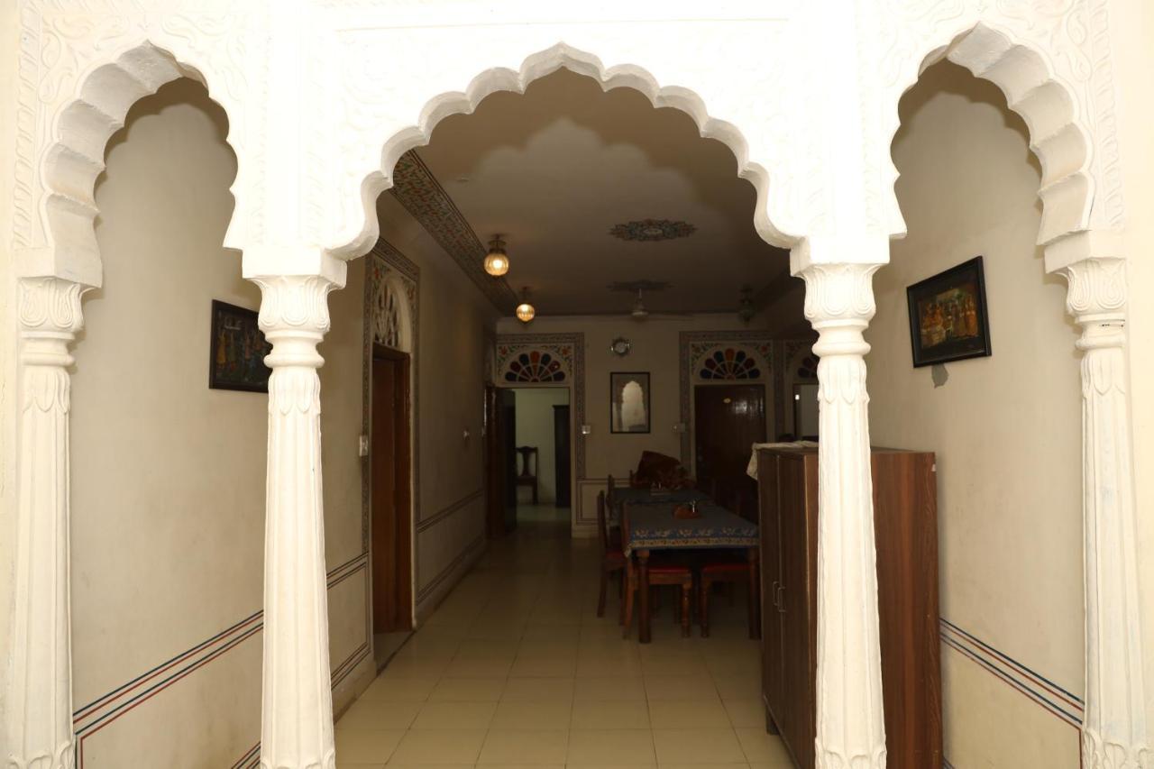 Hotel Raghuraj Palace Jaipur