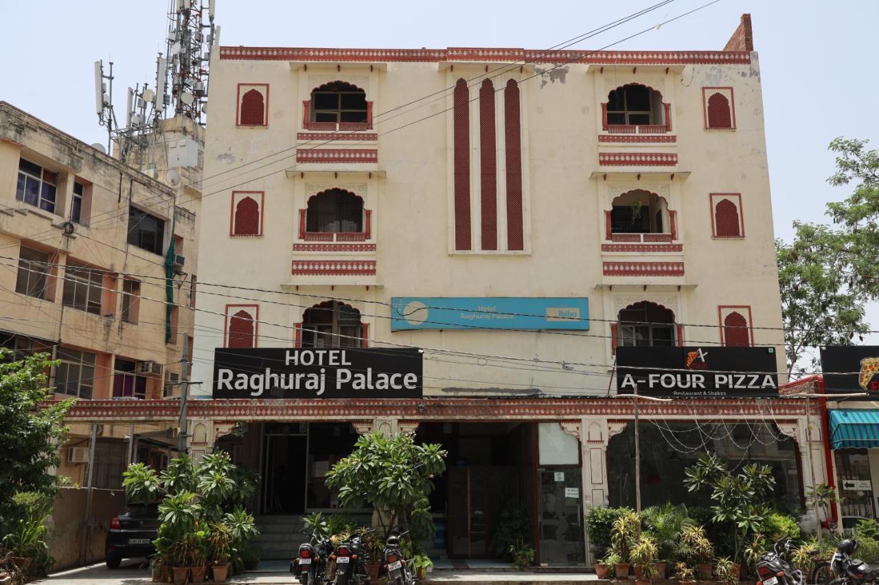 Hotel Raghuraj Palace