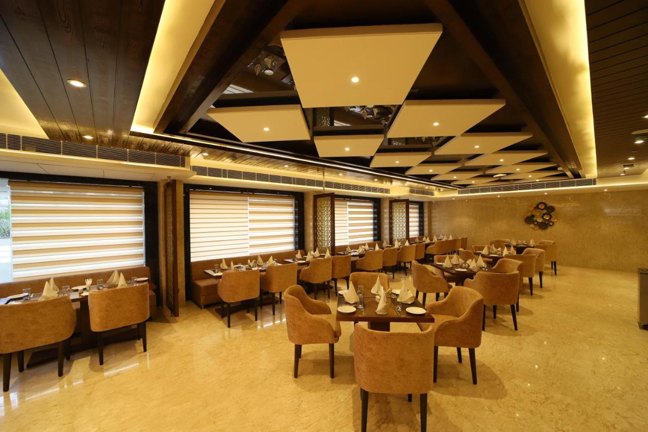 Dvij Hotel