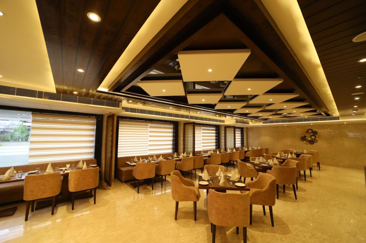 Dvij Hotel 3*