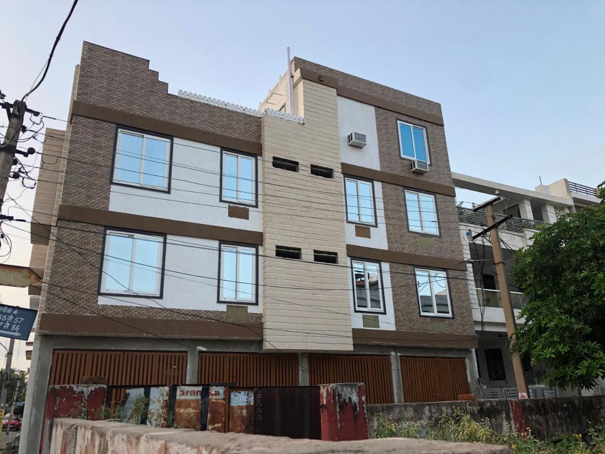 Apartment Karni Lovely 2 Bhk Appt And Terrace *