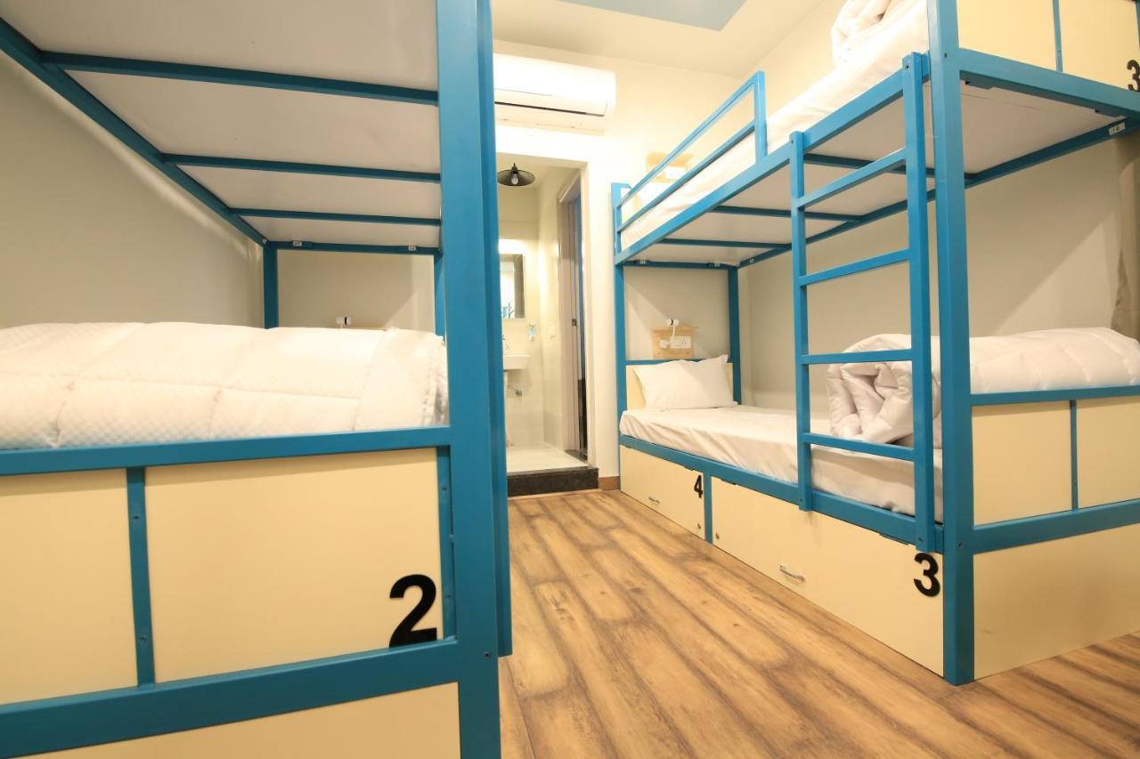 Blue Beds Hostel *