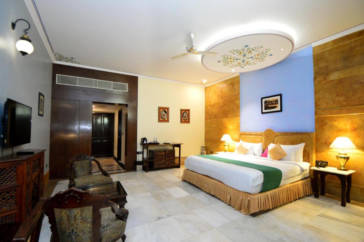 Talai Bagh Palace