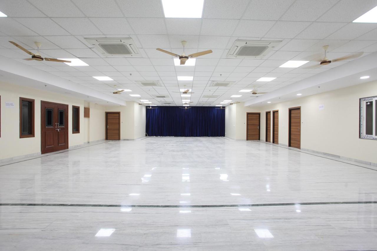 Hotel Anuvibha Malviya Nagar