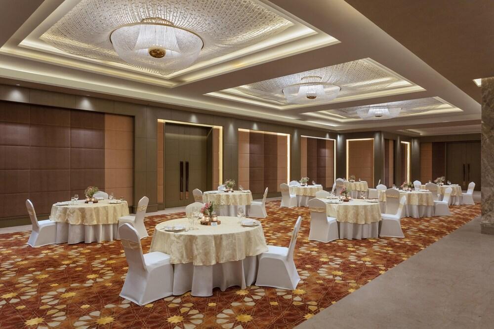 Doubletree By Hilton Amer 5*
