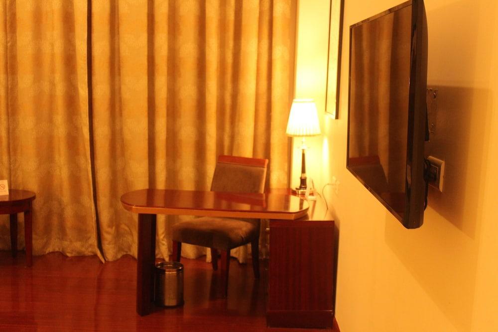 Hotel Ramada By Wyndham Jaisinghpura Jaipur