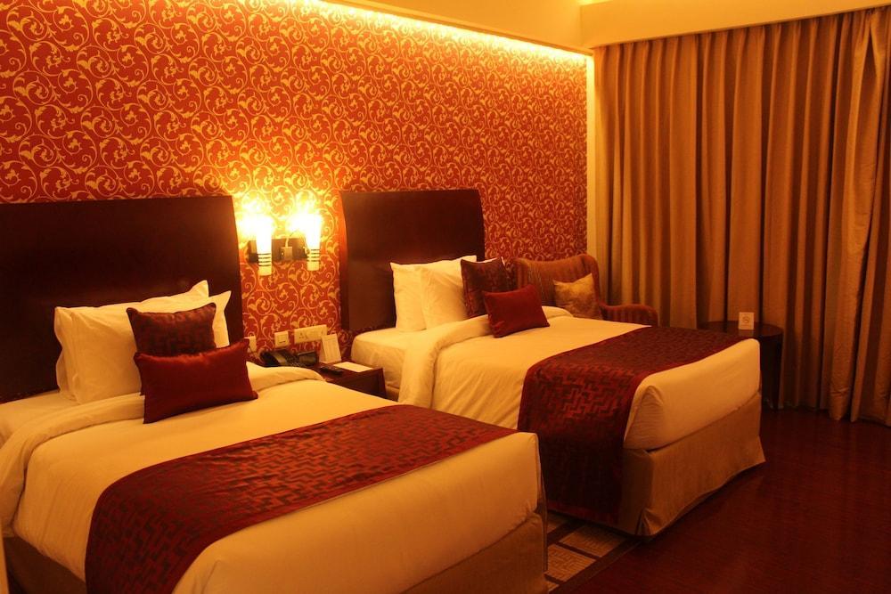 Ramada By Wyndham Jaisinghpura Hotel 3*