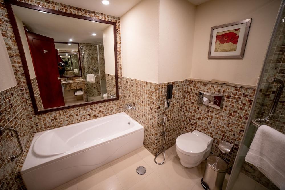 Ramada By Wyndham Jaisinghpura Hotel Jaipur