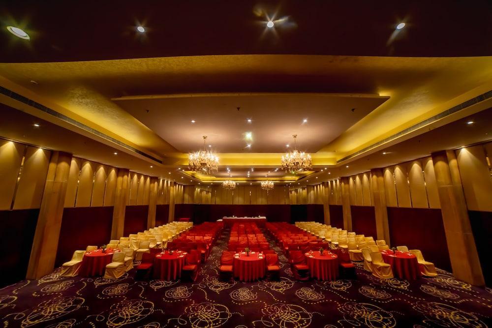 Hotel Ramada By Wyndham Jaisinghpura Jaipur