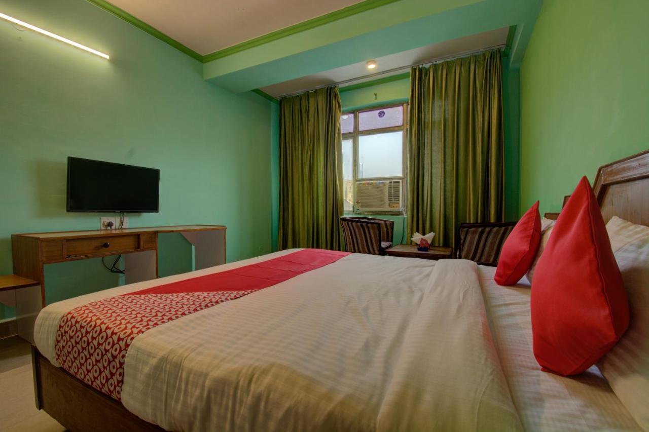 Oyo 16002 Shaan Hotel