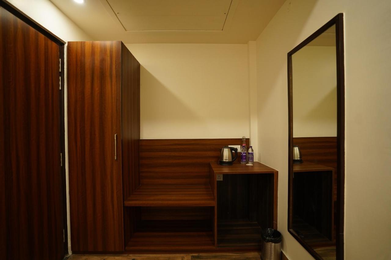 Regal By Rhytham Hotel